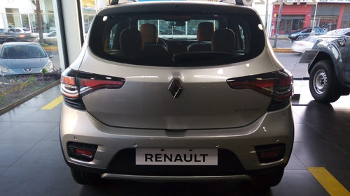 Imagen 3 de 15 de Autos Y Camionetas Renault Sandero Stepway 0km Ford Fiesta E