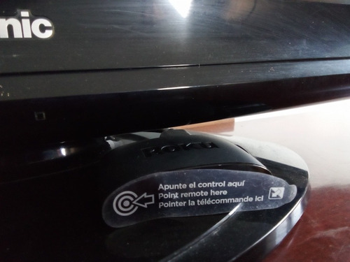 Imagen 8 de 8 de Tv Lcd Panasonic 32 Con Roku Incluido