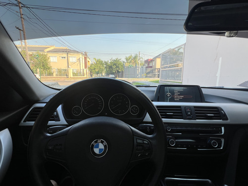 BMW Serie 3 2.0 320i Sedan 184cv