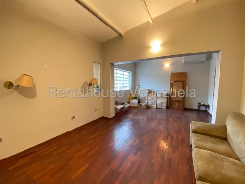 Ls Vende Casa Altamira