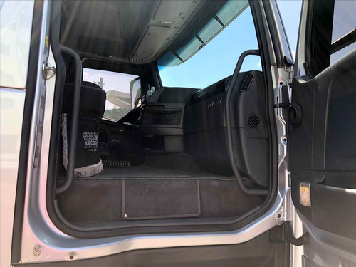 Imagem 10 de 14 de Caminhao Volvo Volvo Fh 460