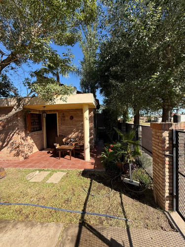 Venta Casa 2 Dormitorios Ricardone Con Cochera