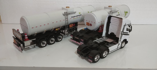 Volvo Fh500+carreta Bitrem Tanque Transjordano Escala 1 32