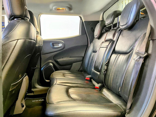 Fiat Toro 2.0 16V TURBO DIESEL VOLCANO 4WD AT9