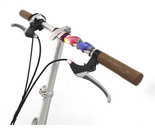 Imagem 2 de 4 de Lanterna Alert Bike Bicicleta Azteq Vermelho E Branco