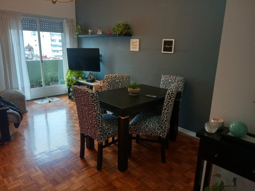 Se Vende Dpto 3 Amb. Excelente Estado Al Frente Con Balcon
