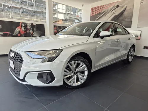 Audi A3 1.4 Sedán 35tfsi Dynamic At Dsg