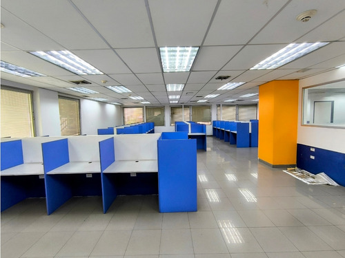 Se Alquila Oficina 292m² 5p Los Ruices