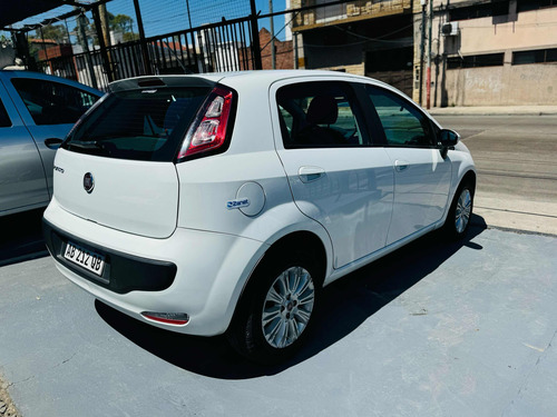 Fiat Punto 1.4 Attractive Pack Top Uconnect