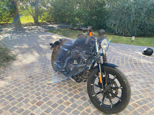 Harley Davidson 883