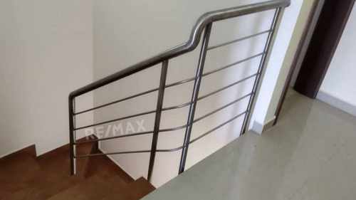 Imagen 12 de 25 de Town House En Avenida Luisa Caceres, Urb. Brisas De San Miguel