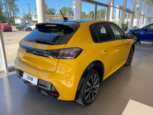 Imagen 4 de 7 de Peugeot 208 Gt Tiptronic 1.2t