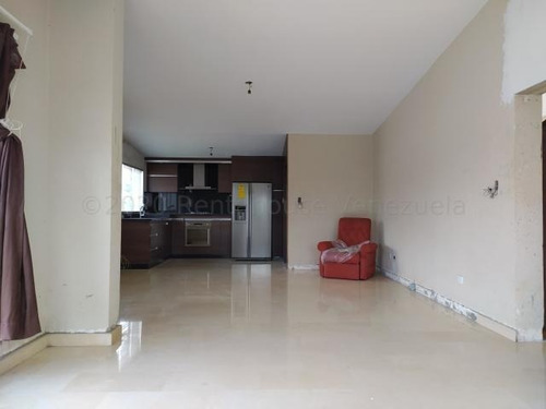 Imagen 3 de 19 de Casa Quinta En Venta Urb Andrés Bello, Maracay - Aragua 22-13325 Hc
