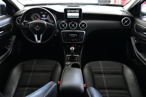 Mercedes Benz A200 Urban 1.6 2013 Car Cash