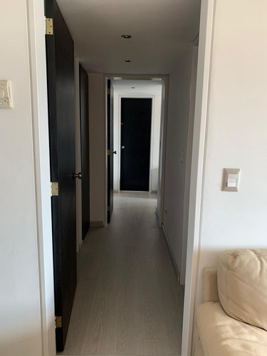 Imagen 9 de 16 de Moderno Apartamento En Alquiler En El Rosal De 85m2