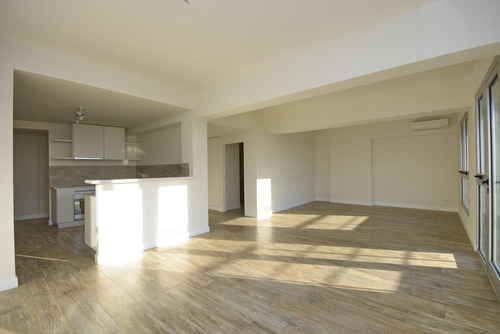 Imagen 4 de 30 de Excelente 4 Ambientes. Vistal Al Rio. Full Amenities.