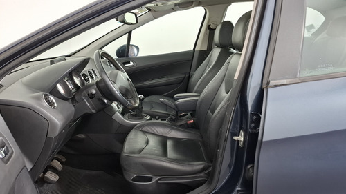 Peugeot 408 2.0 16V ALLURE+
