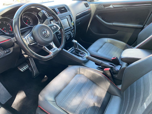 Imagen 11 de 14 de Volkswagen Jetta Gli Negro 2017 At Dakkar Autos