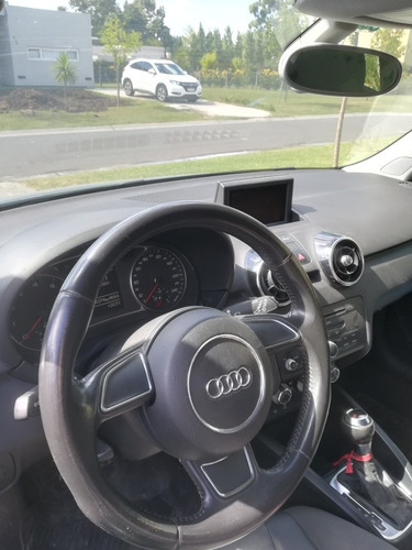 Audi A1 1.4 Ambition Tfsi 122cv Stronic 2011