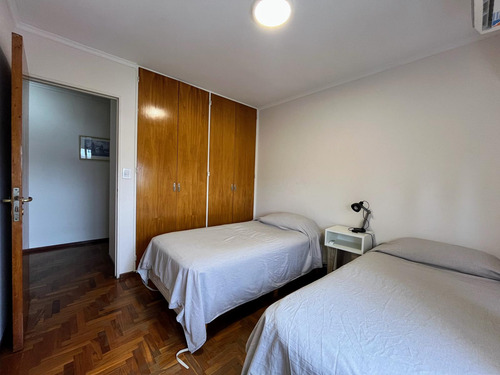 Centro Departamento En Venta De 2 Dormitorios Apto Credito
