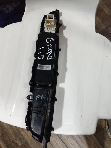 Control De Vidrios Delantero Izquierdo Hyundai Grandi10 (Usado)