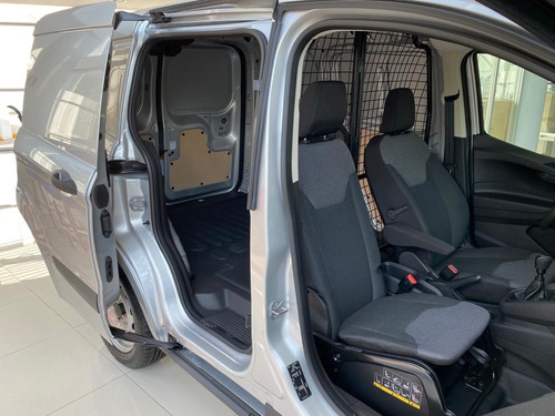 Imagen 13 de 15 de Ford Transit