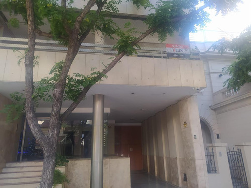 Imagen 9 de 30 de Venta Departamento Piso Exclusivo 3 De Febrero 50 - Barrio Martin - Rosario