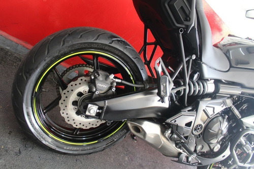 Imagem 8 de 11 de Kawasaki Versys 650 Abs 2019 Preta Preto