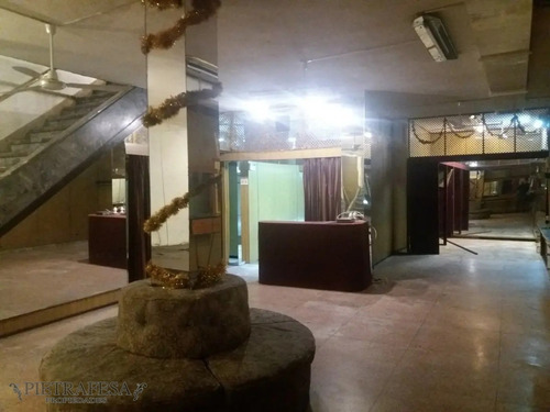 Local Comercial Venta Dos Plantas - Colorado- La Comercial- Ref: 650