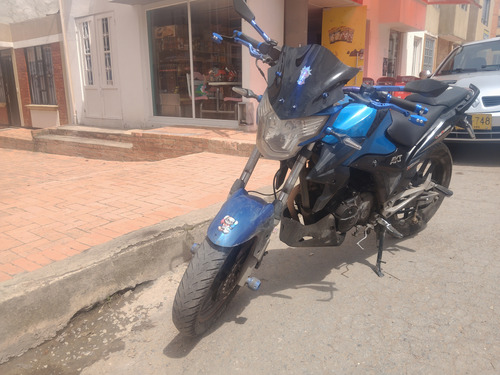 Se Vende Rtx 150 Recién Reparada Tapizado Nuevo Con Manubr