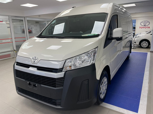 Toyota Hiace HIACE Furgon L2H2 2.8 TDI 6AT 3A 5P