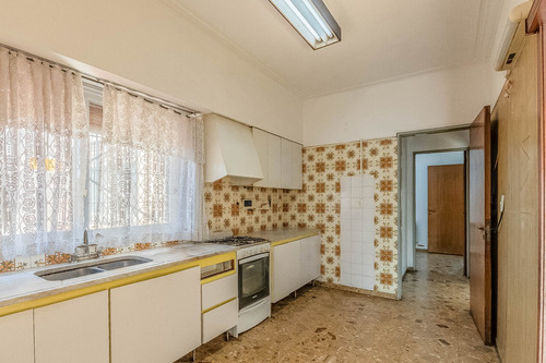 En Venta · Casa En Block · 4 Ambientes · Terraza · Múltiples Espacios Funcionales · Piñeyro