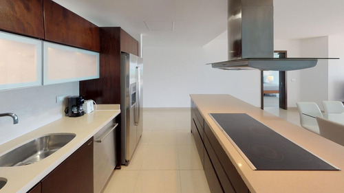 Imagen 10 de 20 de Departamento En Venta En Playa Del Carmen