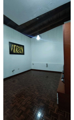 Th Casa Los Chorros Montecristo Venta