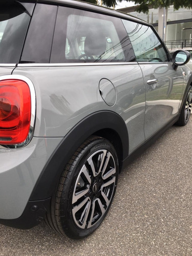 Mini Cooper Pepper F56 - Auto Munich