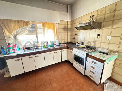 Ideal Inversión: Casa + Departamento + 3 Locales - Ciudadela
