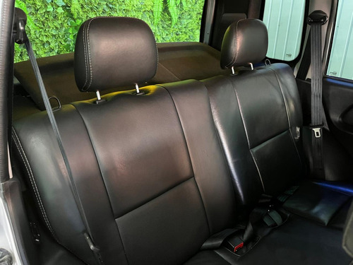 Mitsubishi Pajero Pajero TR4 2.0 16V 4x4 (flex) (aut)