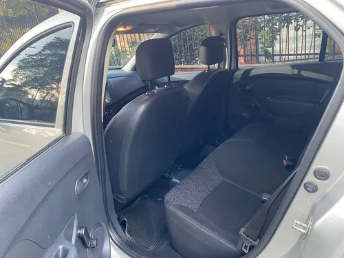 Renault Logan 1.6 Life