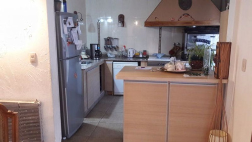 Imagen 3 de 17 de Chalet 6 Ambientes Zacagnini
