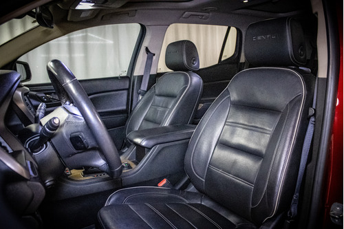 GMC Acadia 3.7 Denali At
