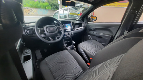 Fiat Strada 1.3 Freedom Cab. Dupla Flex 4p