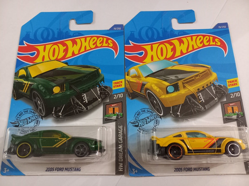 Pack 2005 Ford Mustang - Hot Wheels