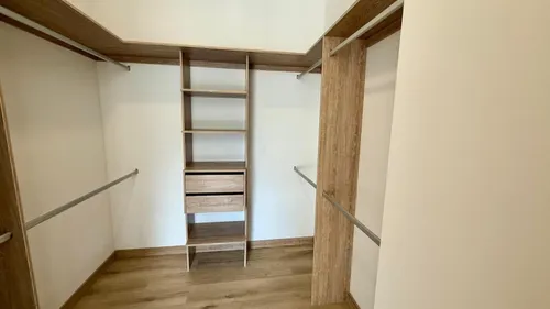 Apartamento En Venta En Loma Del Escobero. Cod V12705