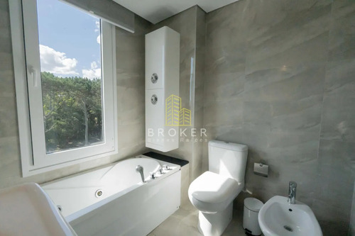Apartamento En Venta 3 Dormitorios Con Vista Al Mar Mansa Pinares Azure Towers Punta Del Este Uruguay