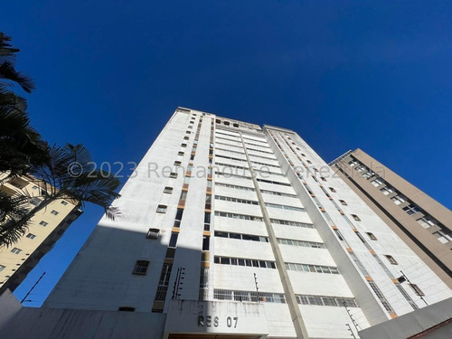 Santa Rosa De Lima Apartamento En Venta En Caracas 24-18520