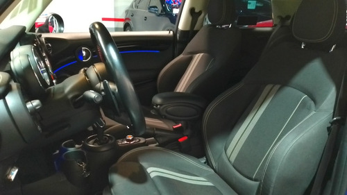 Imagen 10 de 15 de Mini Cooper S 2019 2.0 Salt At