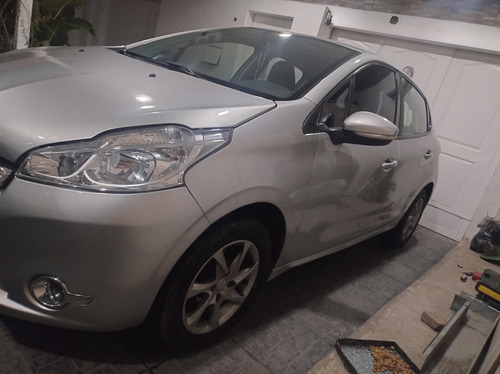 Peugeot 208 1.5 Active