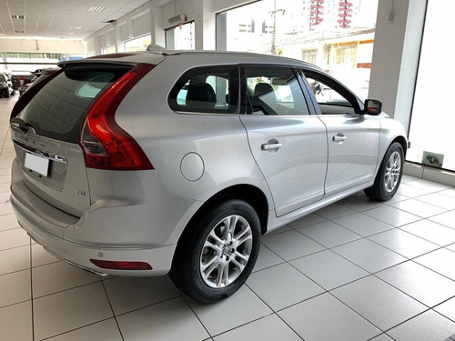 Volvo Xc60 2.0 T5 Dynamic Fwd Turbo Gasolina 4p Automático
