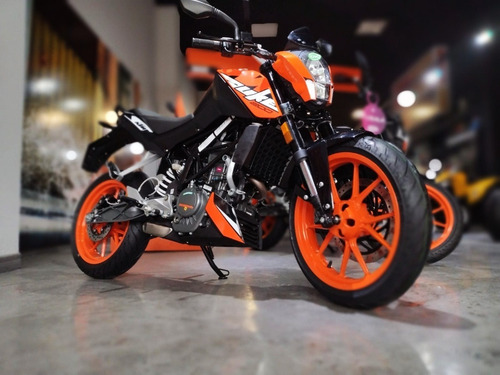 Imagen 22 de 25 de Ktm Duke 200 0km Naranja 2023 Automoto Lanús