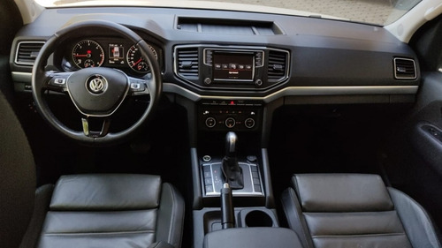 Imagem 8 de 15 de Volkswagen Amarok V6 High Aut